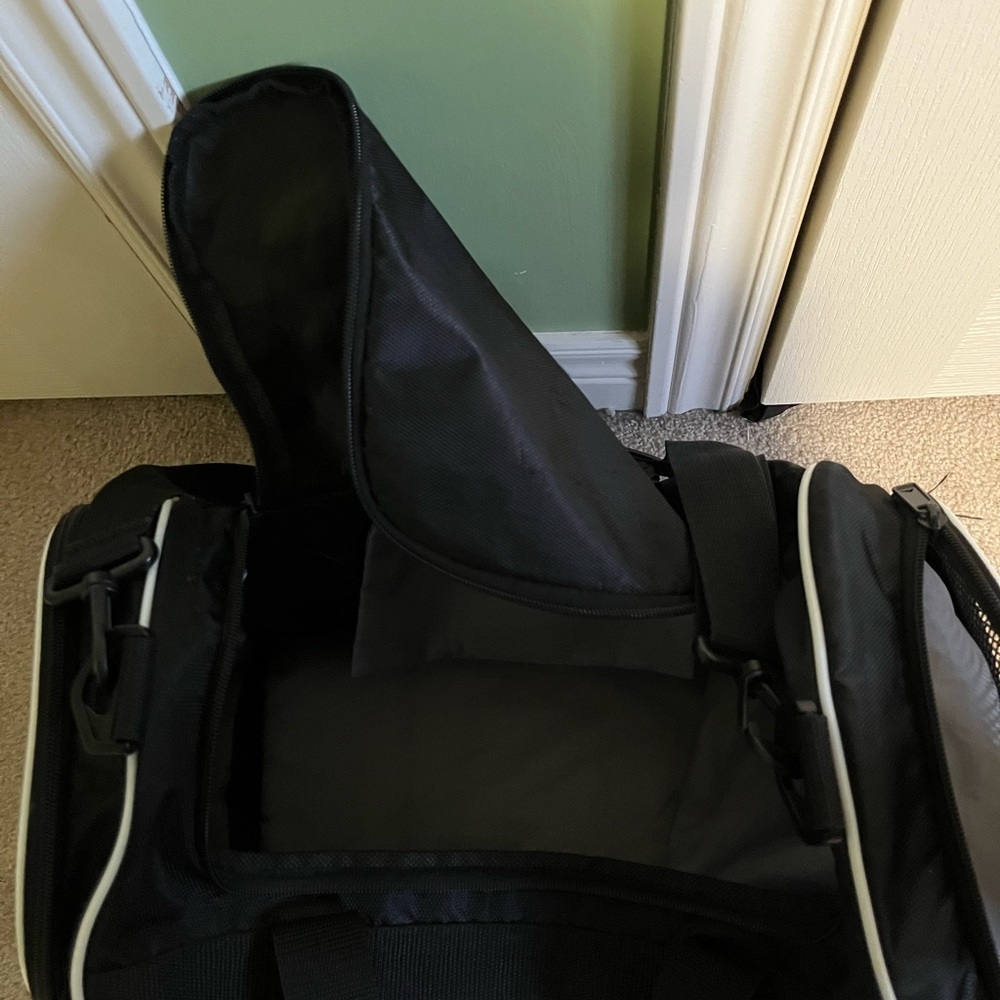 adidas bag - Picture 3 of 3